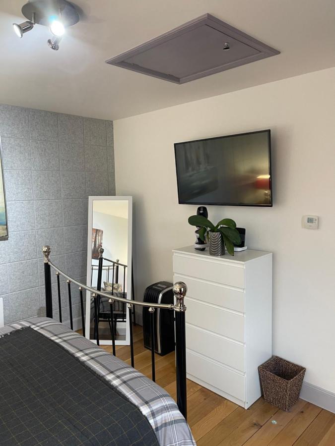 Lindas Retreats Self Catering Accommodation 1 Bedroom Cottage Or 3 Bedroom House Tomintoul Eksteriør bilde