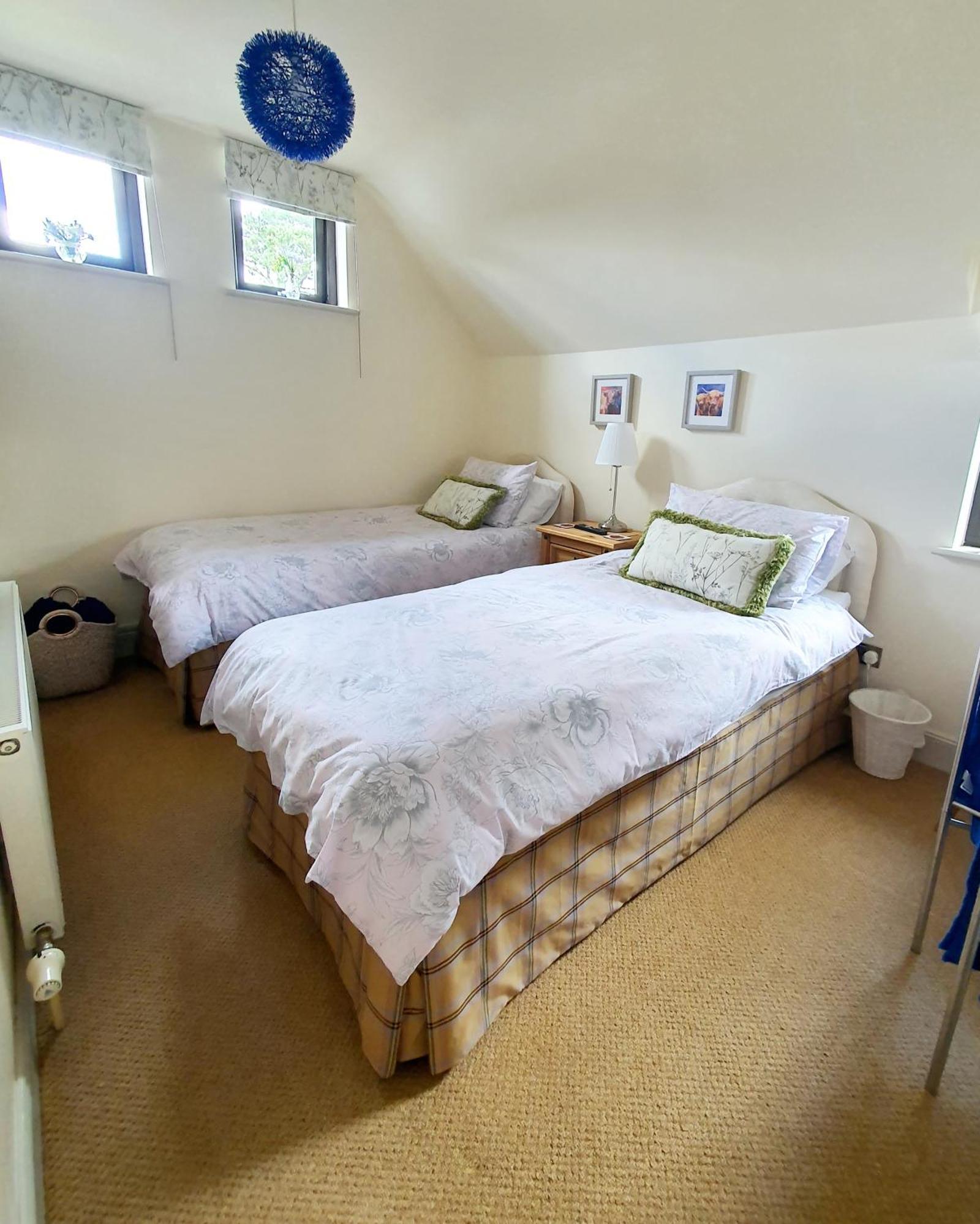 Lindas Retreats Self Catering Accommodation 1 Bedroom Cottage Or 3 Bedroom House Tomintoul Eksteriør bilde
