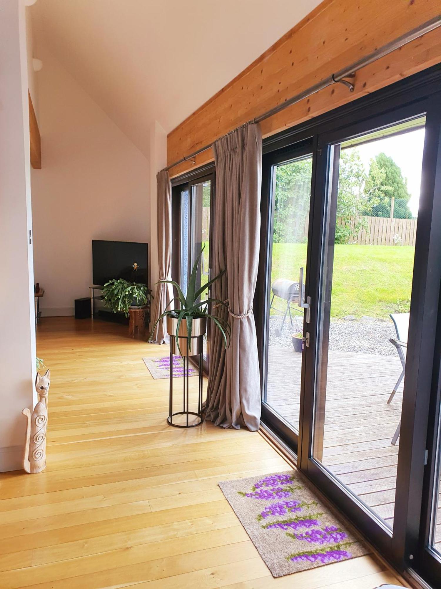 Lindas Retreats Self Catering Accommodation 1 Bedroom Cottage Or 3 Bedroom House Tomintoul Eksteriør bilde